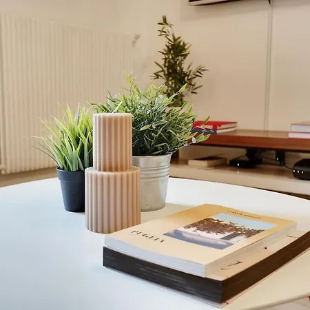 Charming Flat - Pere Lachaise Apartament Paryż