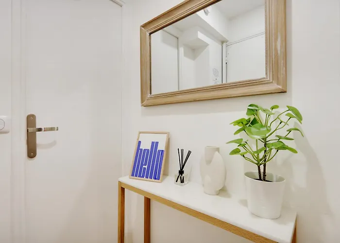 Apartment Charming Flat - Pere Lachaise Paris