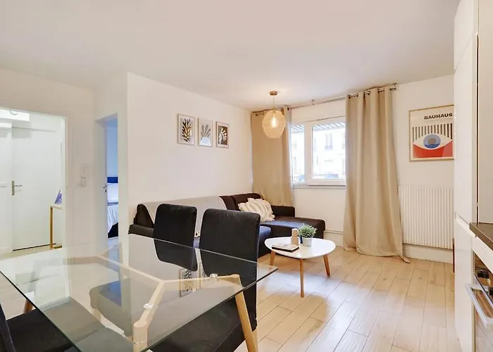 Charming Flat - Pere Lachaise Apartment *