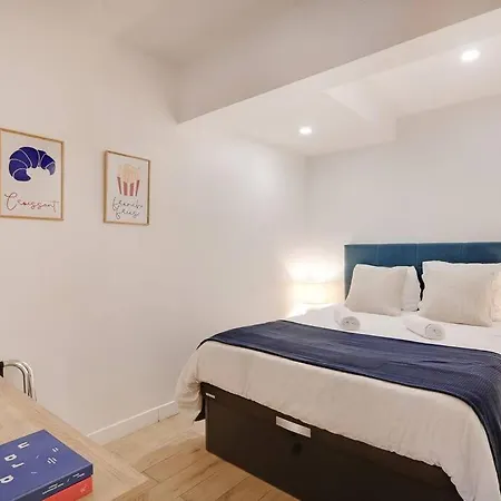 Charming Flat - Pere Lachaise * פריז